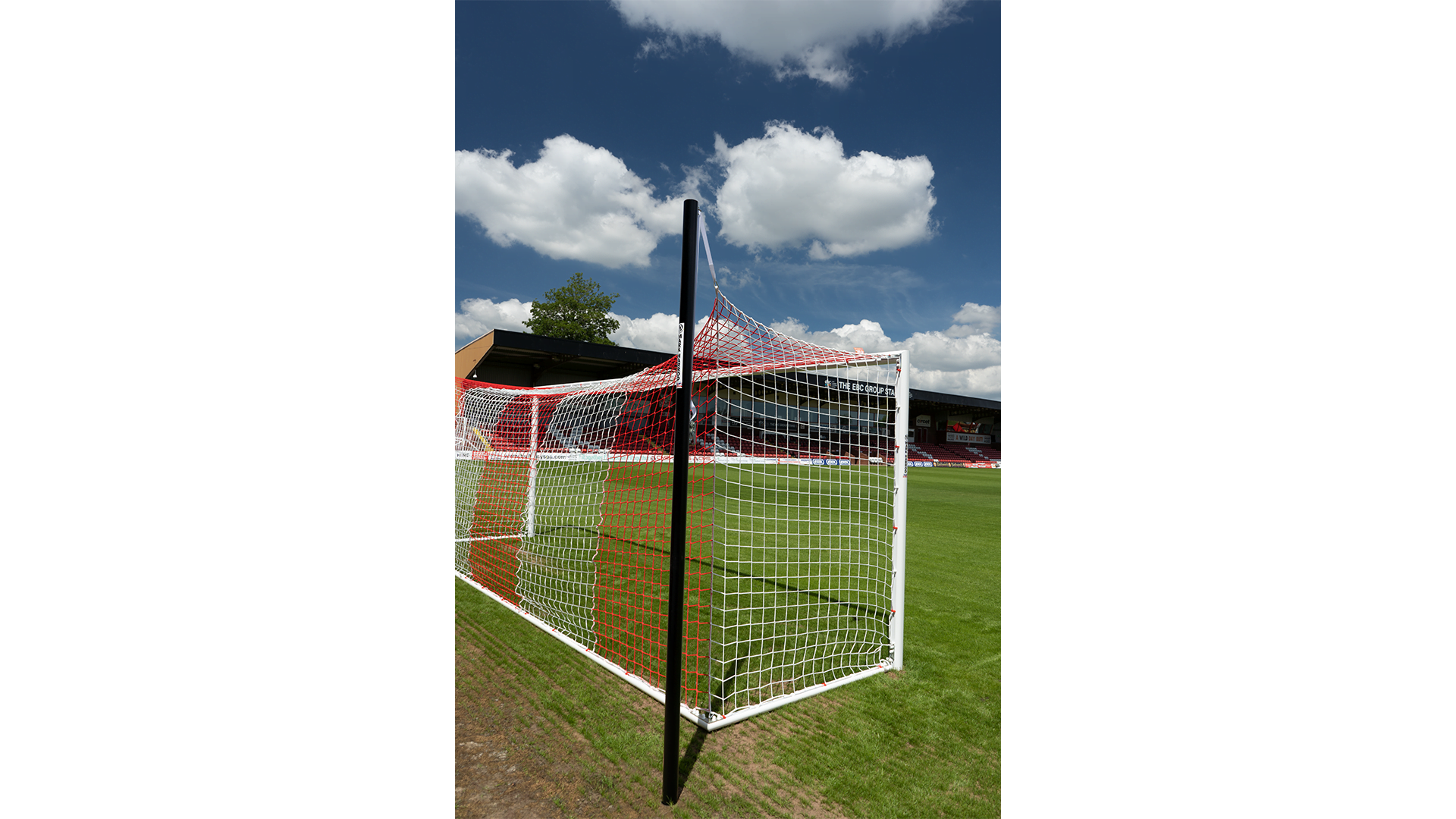 60mm Premium Aluminium Stadium - Hinged Net Rail - Mark Harrod Ltd.