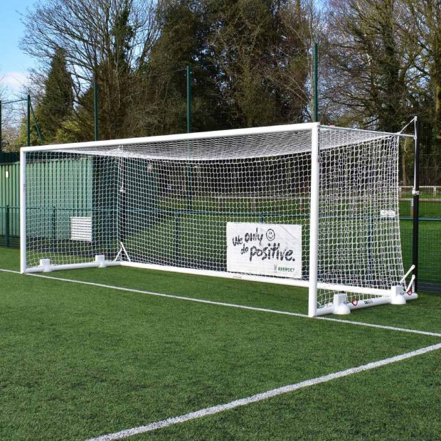 Devoshift Top Flight 24x8 full sized football goal