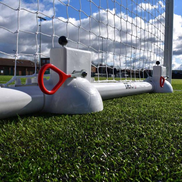 Devoshift Top Flight 24x8 full sized football goal wheel