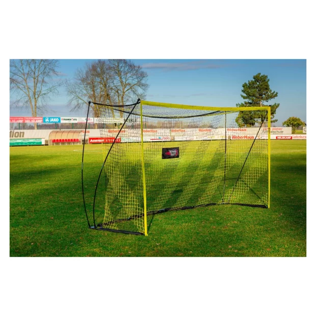 QUICK FIRE FOOTBALL GOAL