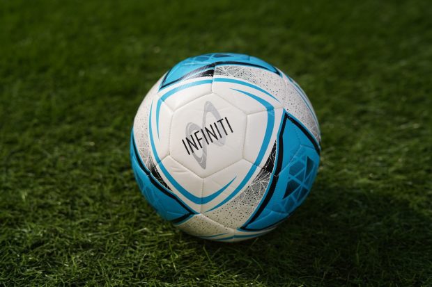 Infiniti Hybrid Football - Match