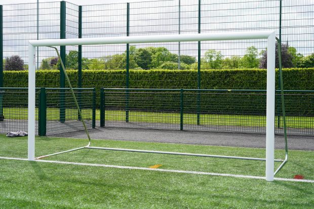 16x4ft Fixed Side Frame Football Goals