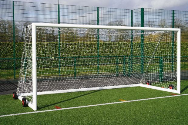 21x7ft Easylift Portable Goals â€“ Self Weighted Aluminium Package