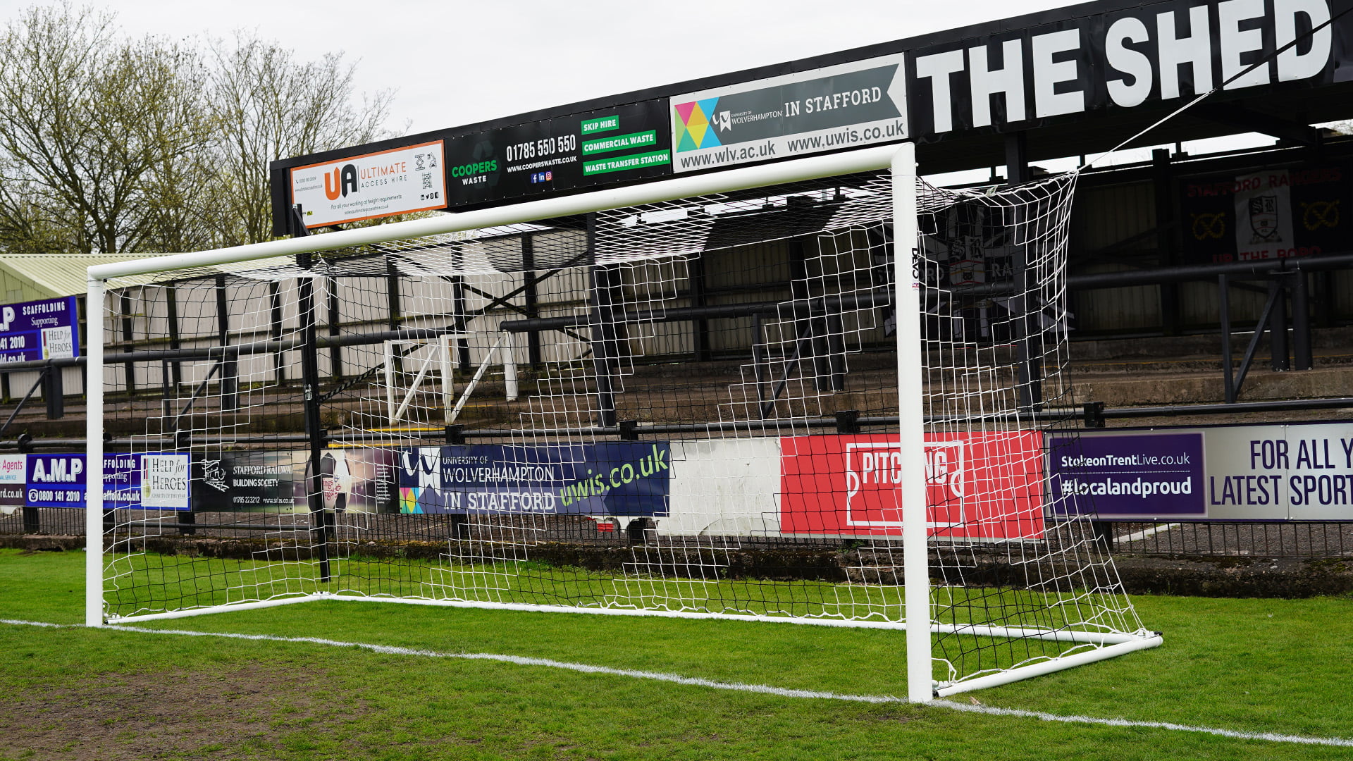 24x8ft Stadium Box Goals - Aluminium Package - 32mm Net Rail