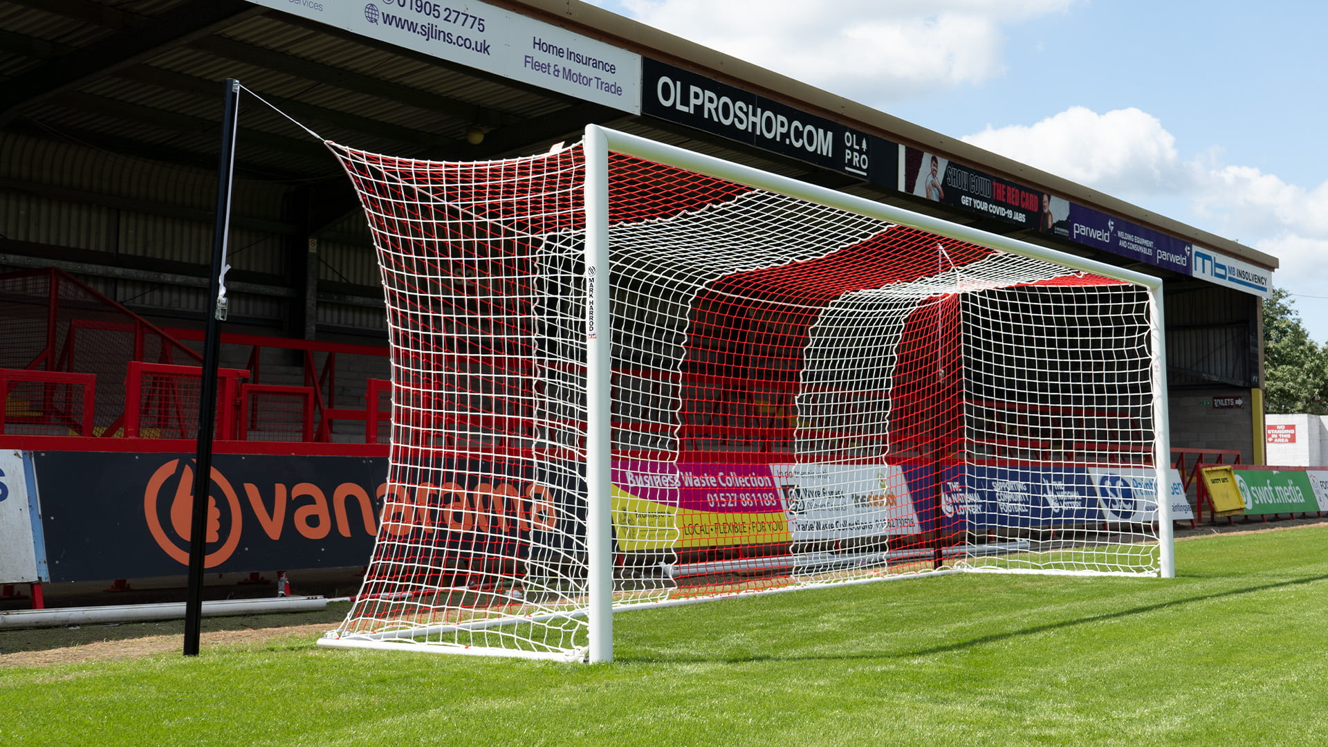 24x8ft Stadium Box Goals - Aluminium Package - 32mm Net Rail